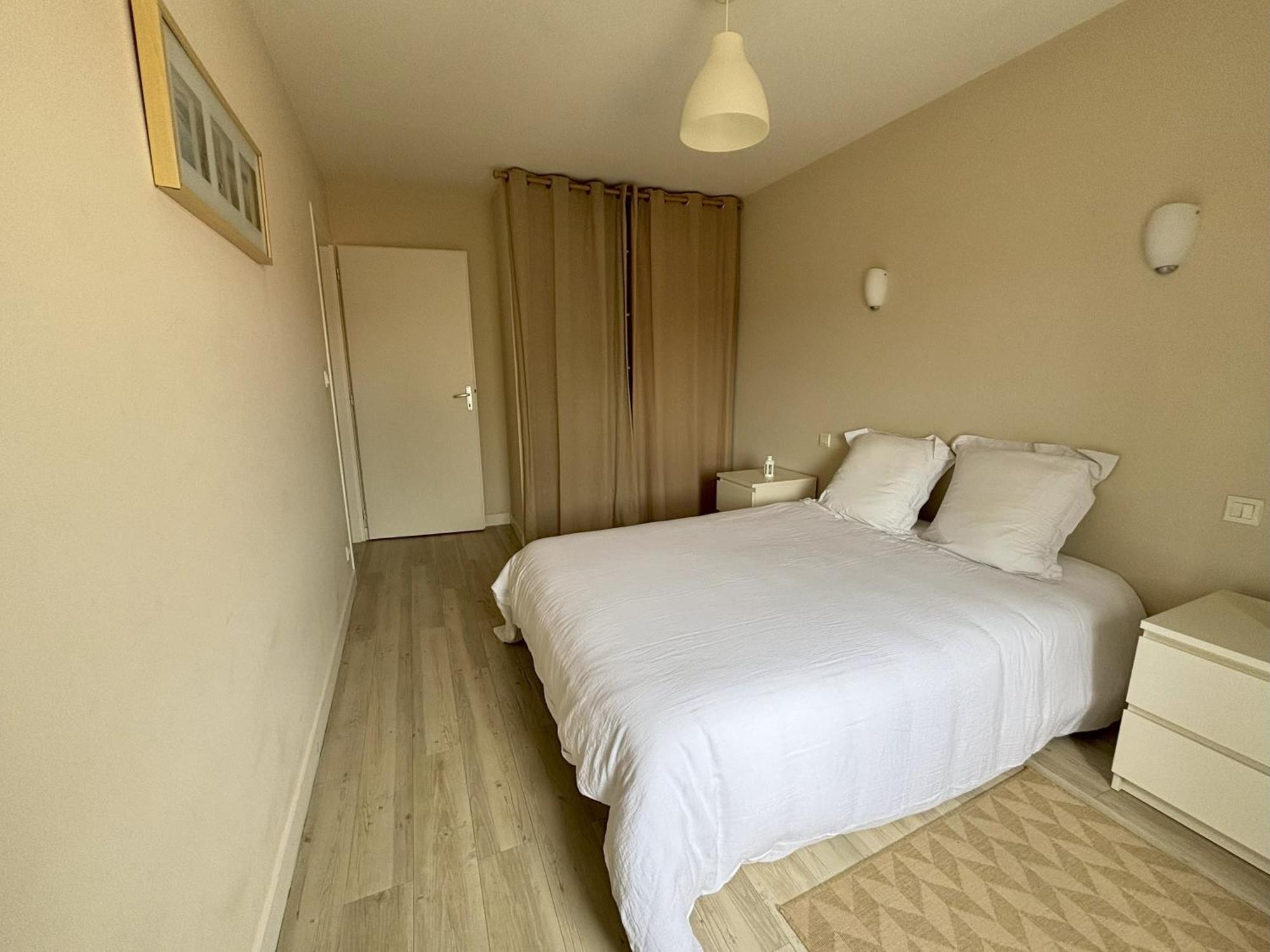 Le Domaine Des Aguins Guest House Saujon Exterior photo